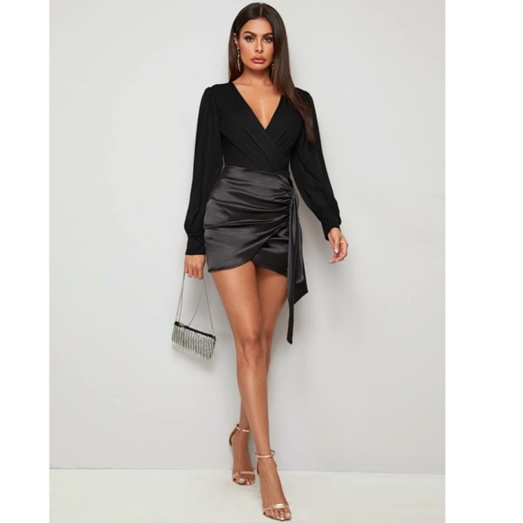 Black Elegant V neck Bodysuit Long Bishop Sheer Sleeves - Picture 4 of 8